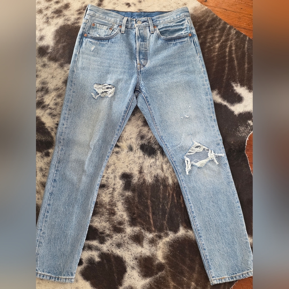 Levi's 501 Buttonfly Light Blue Distressed Straight Leg Jeans Cropped 27